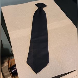 Ketch Clip-on Black Tie 17.5" long